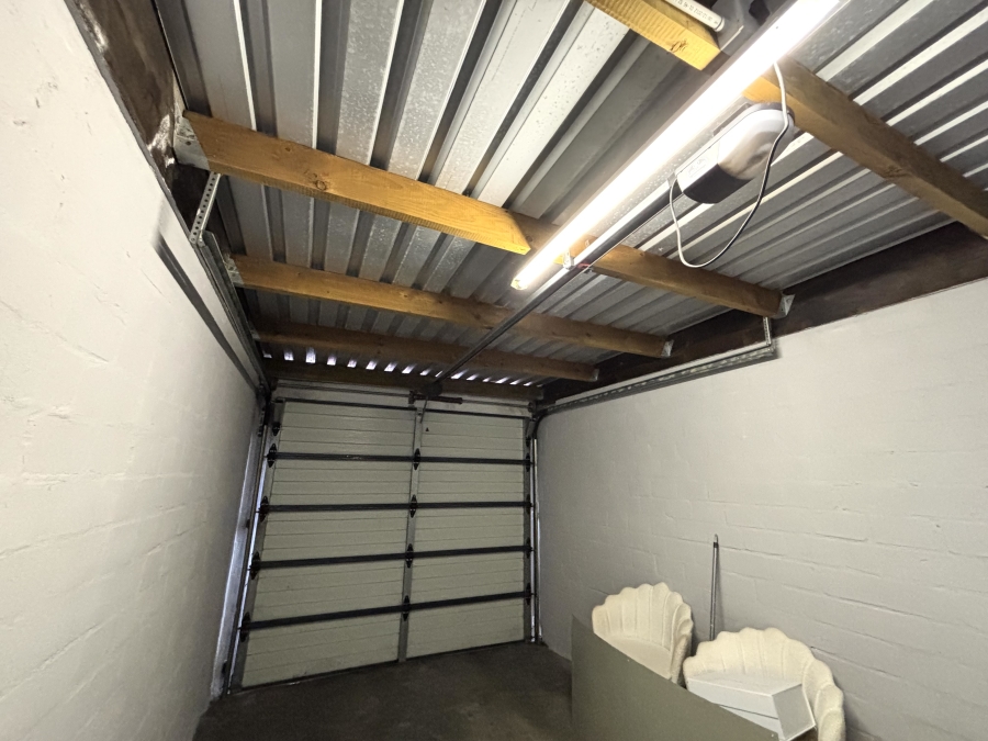 2 Bedroom Property for Sale in Parklands North Western Cape